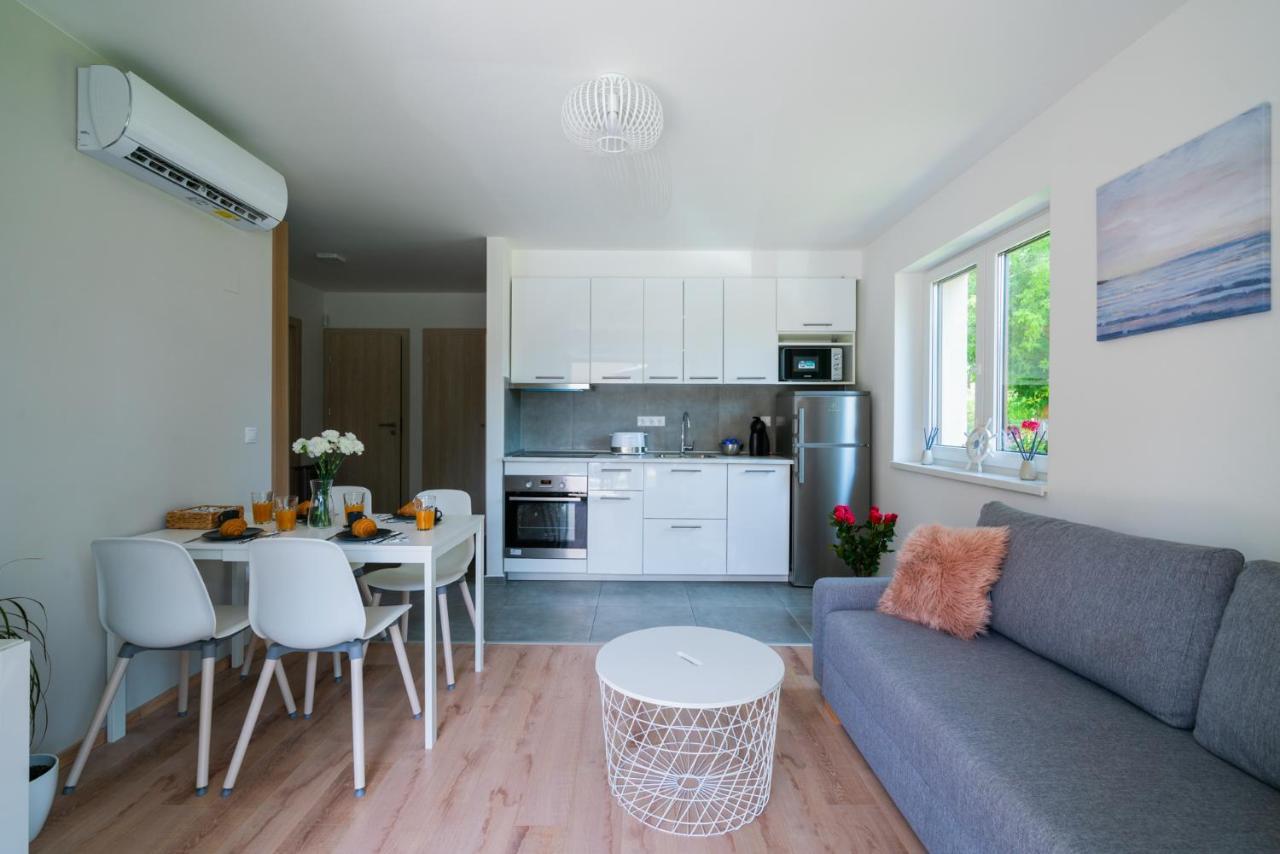 Captain'S Home Kenese Apartman Balatonkenese Exterior foto